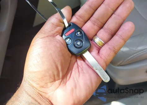 2013 Honda Pilot Ex-L из США, поврежденный, VIN 5FNYF4H55DB071226